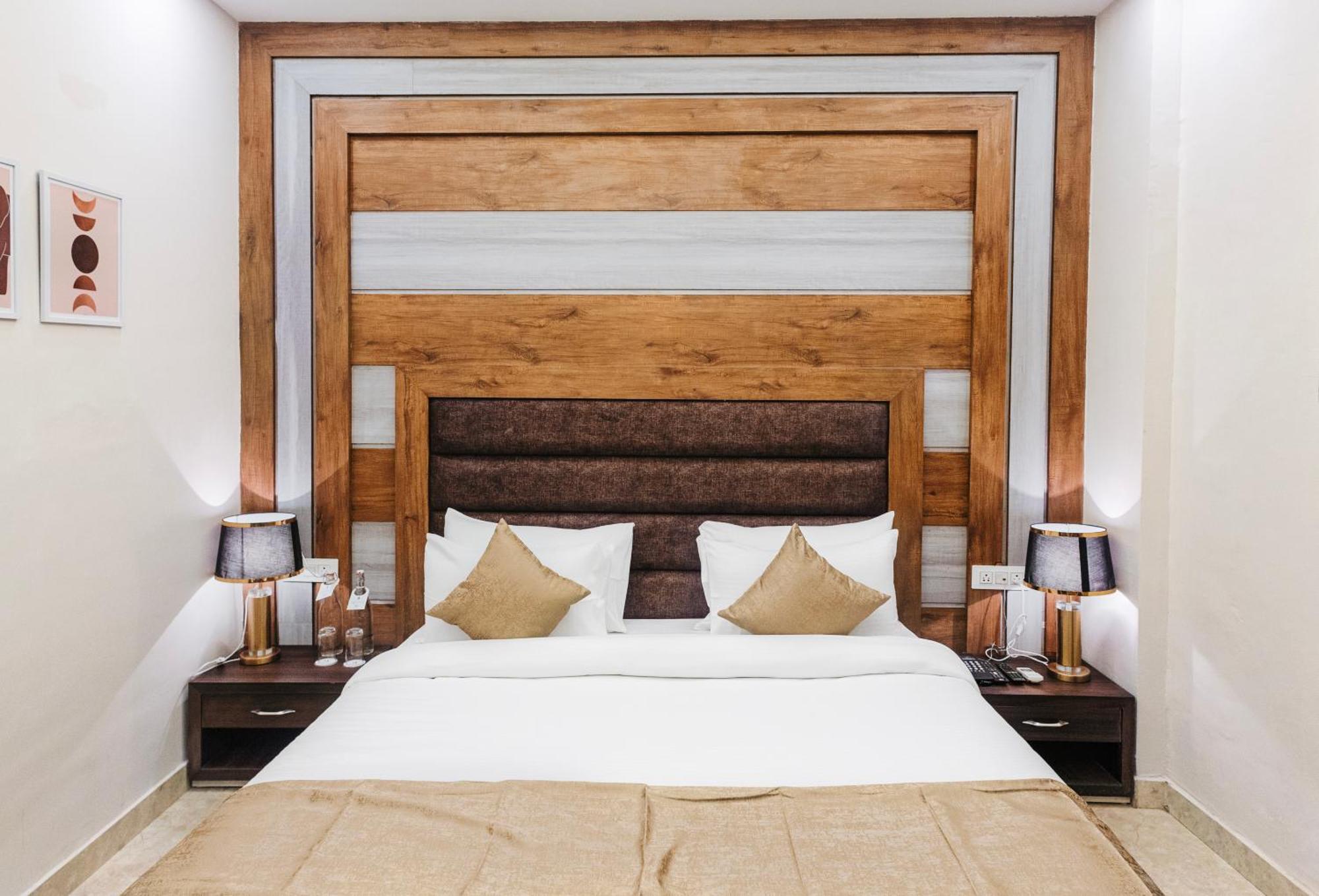 Stone Wood Hotel, Rishīkesh Esterno foto
