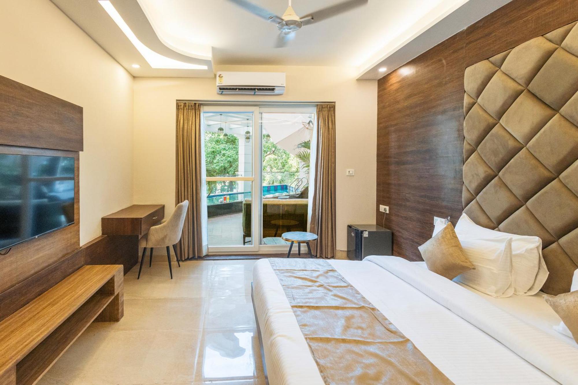 Stone Wood Hotel, Rishīkesh Esterno foto